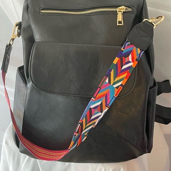 ❌❌SOLD❌❌Black Vegan Leather Backpack - Picture 9 of 14